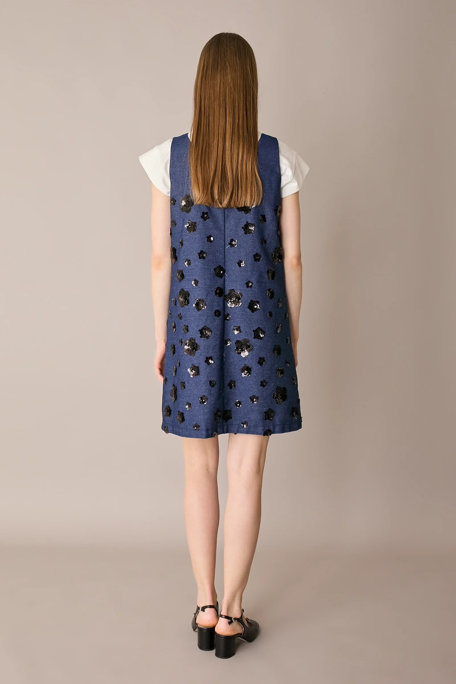Abito in denim con ricami paillettes - Image 7