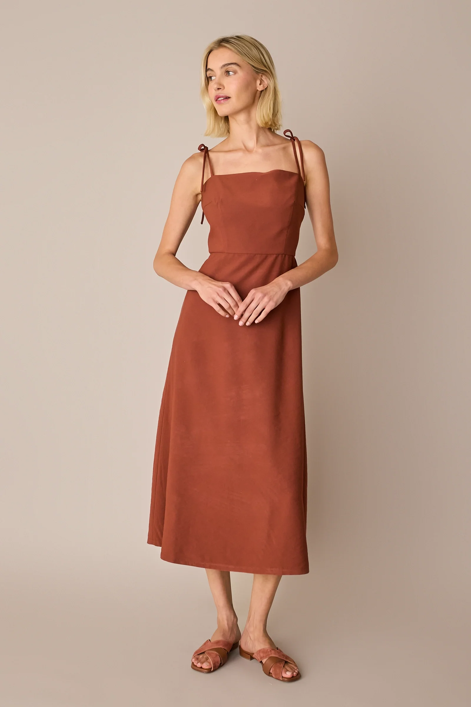 Abito lungo con spalline annodate - Image 10