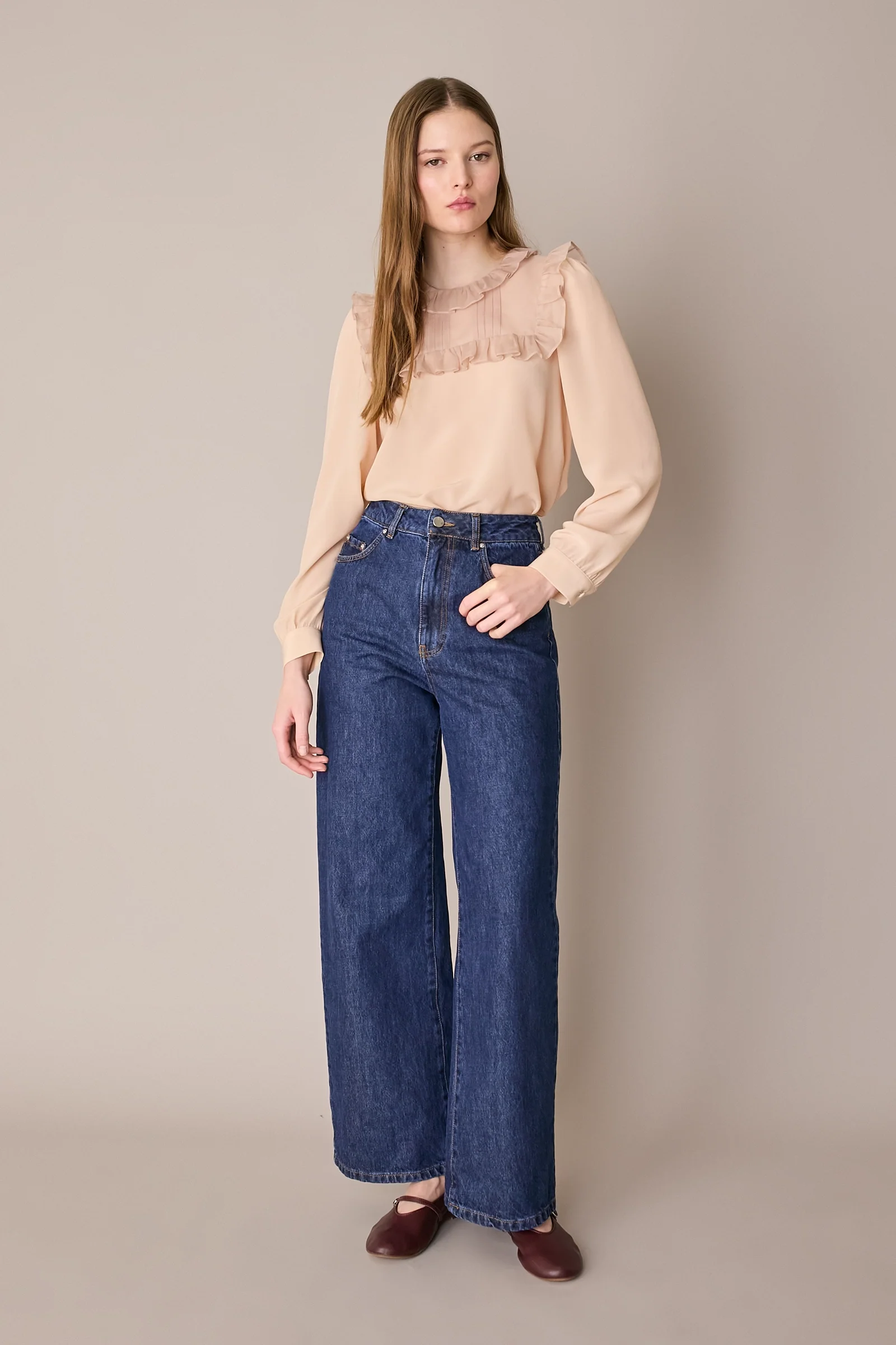 Blusa in organza di seta con volant - Image 3
