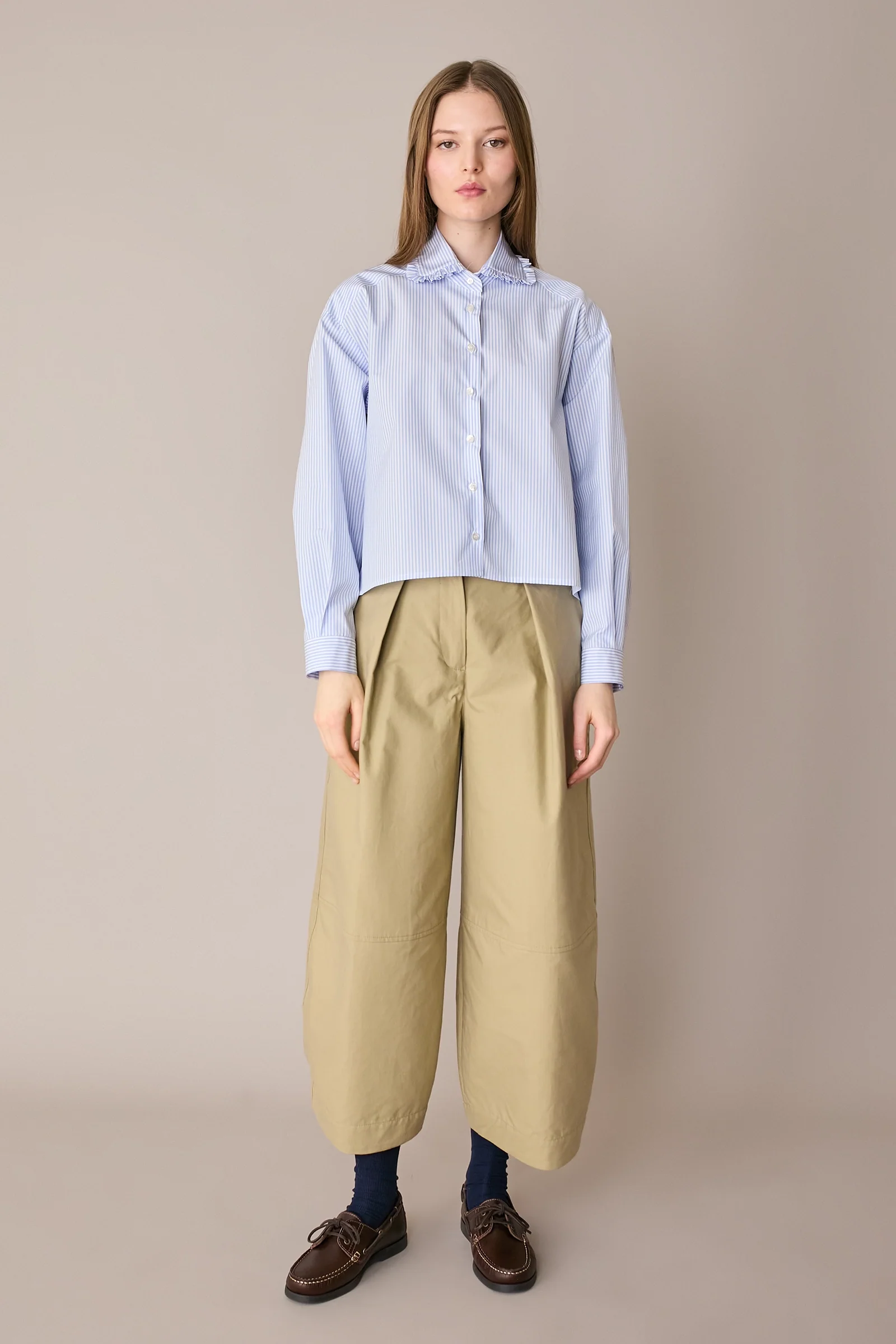 Camicia boxy con colletto volant - Image 11