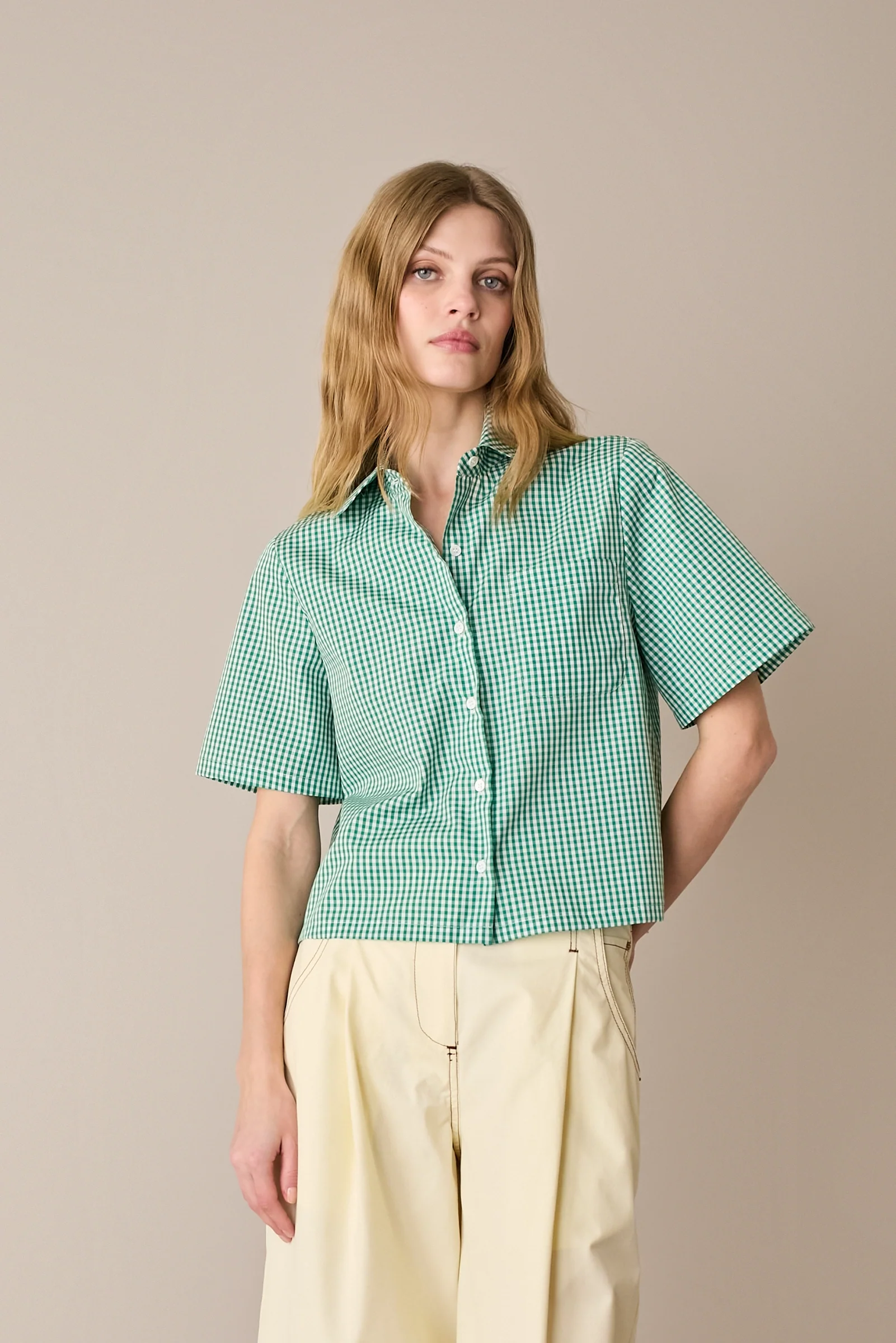 Camicia boxy in cotone con colletto stondato - Image 19