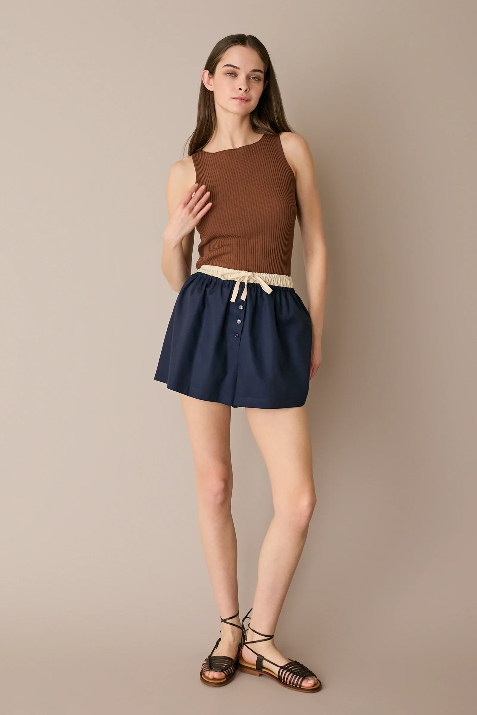 Top a costine con scollo a barchetta - Image 13