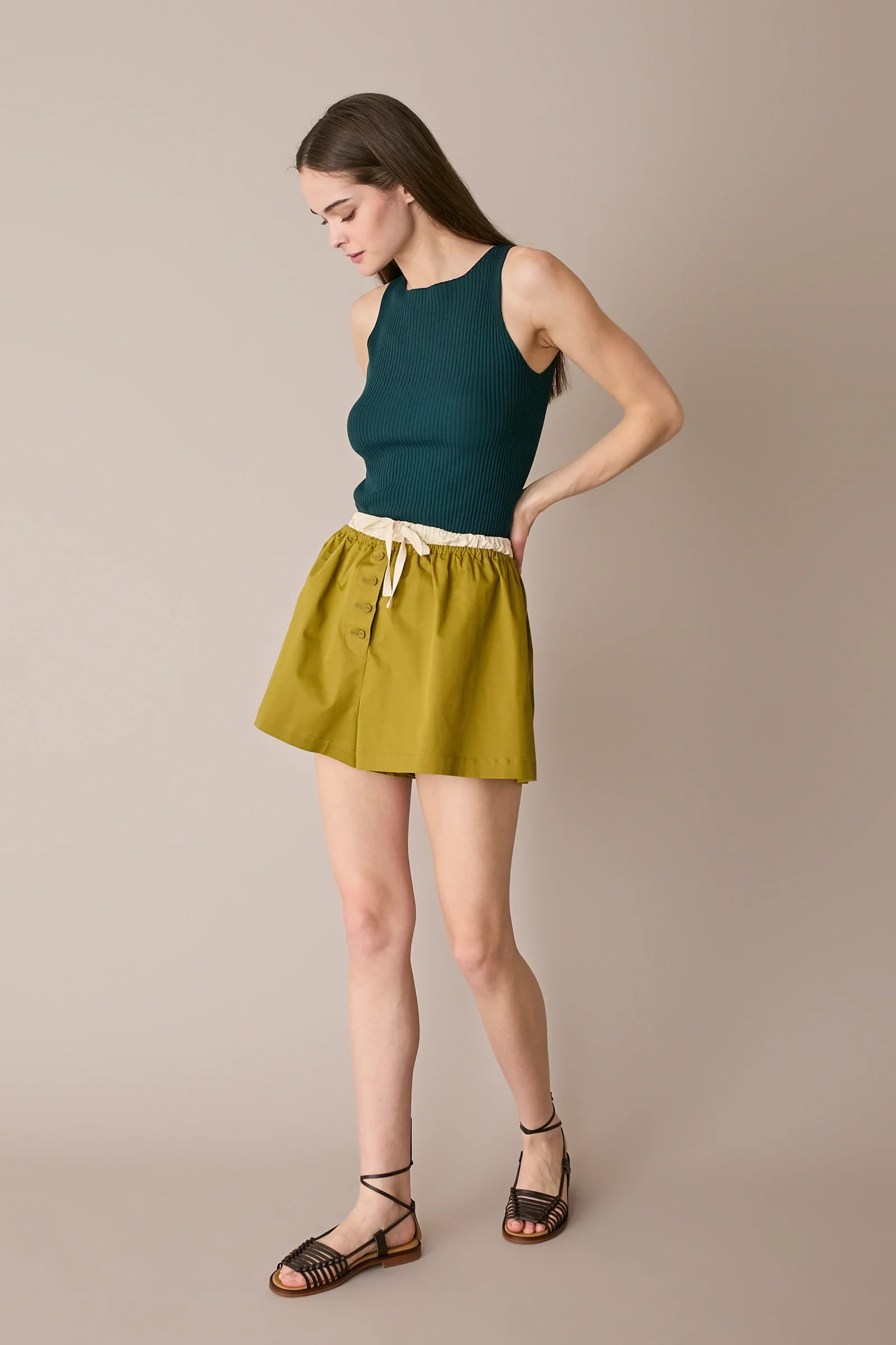 Top a costine con scollo a barchetta - Image 18
