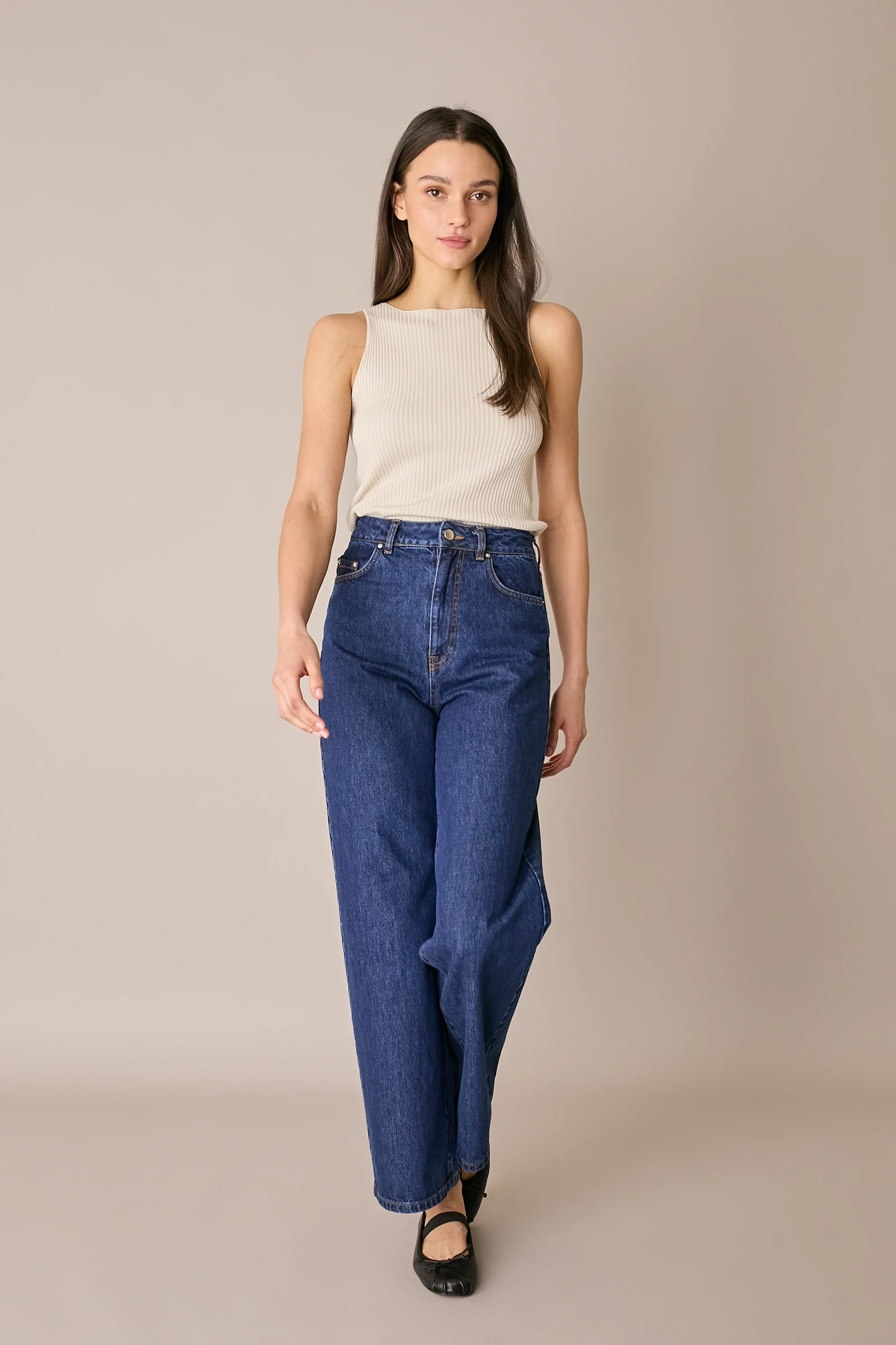 Top a costine con scollo a barchetta - Image 21