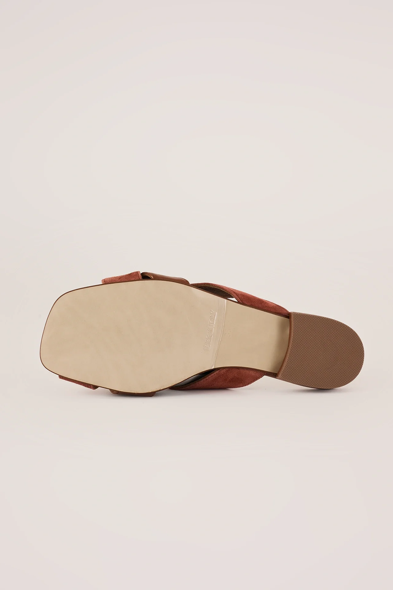 Ciabattine in pelle intrecciata - Image 7