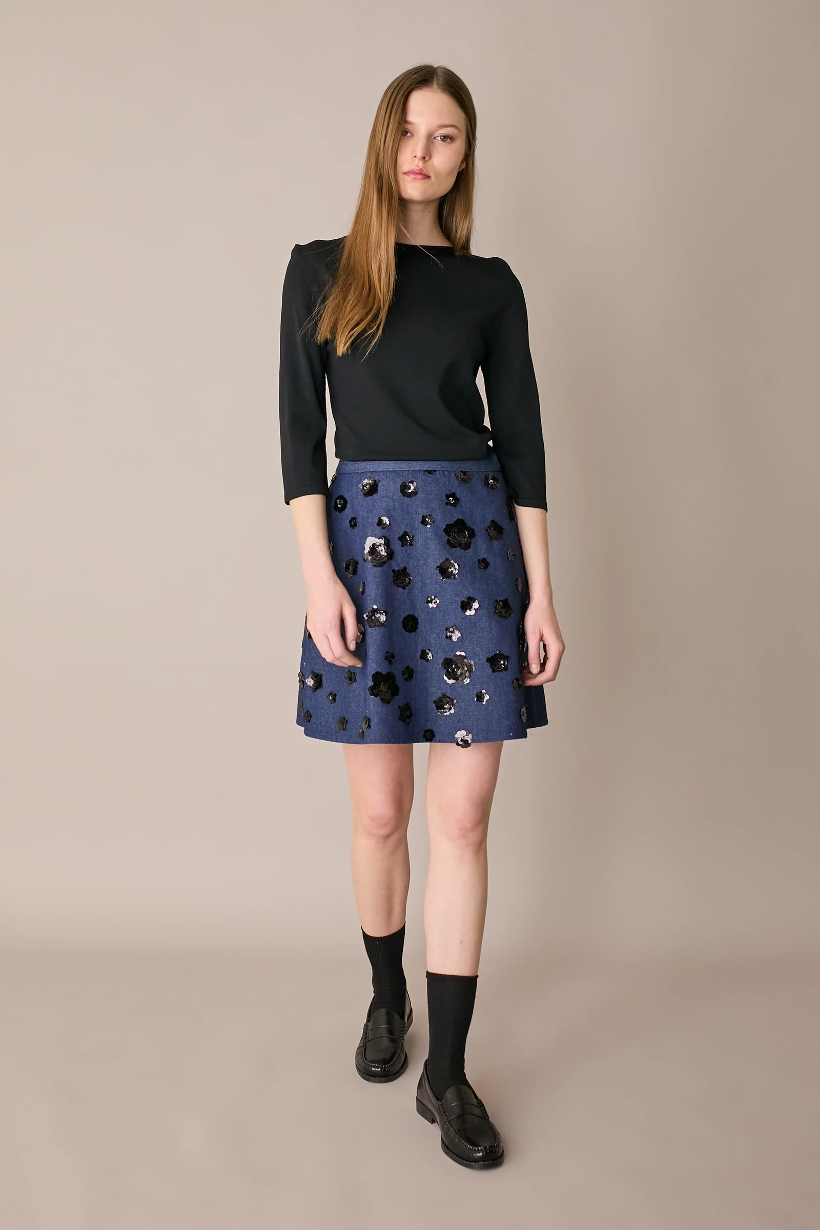 Gonna in denim con ricami paillettes - Image 5