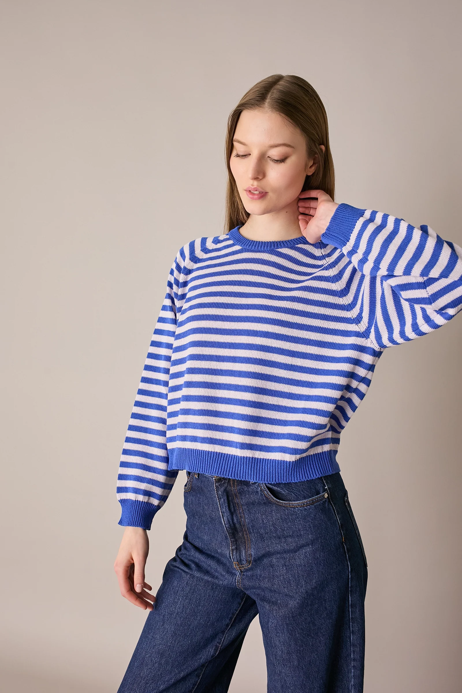 Maglia girocollo a righe - Image 10