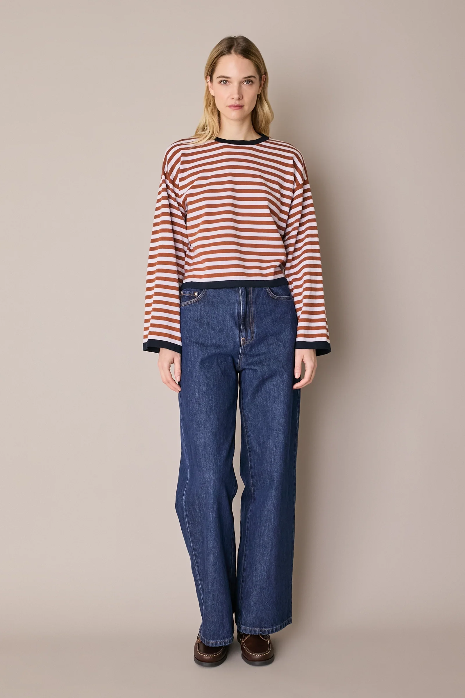 Maglia girocollo boxy a righe - Image 7