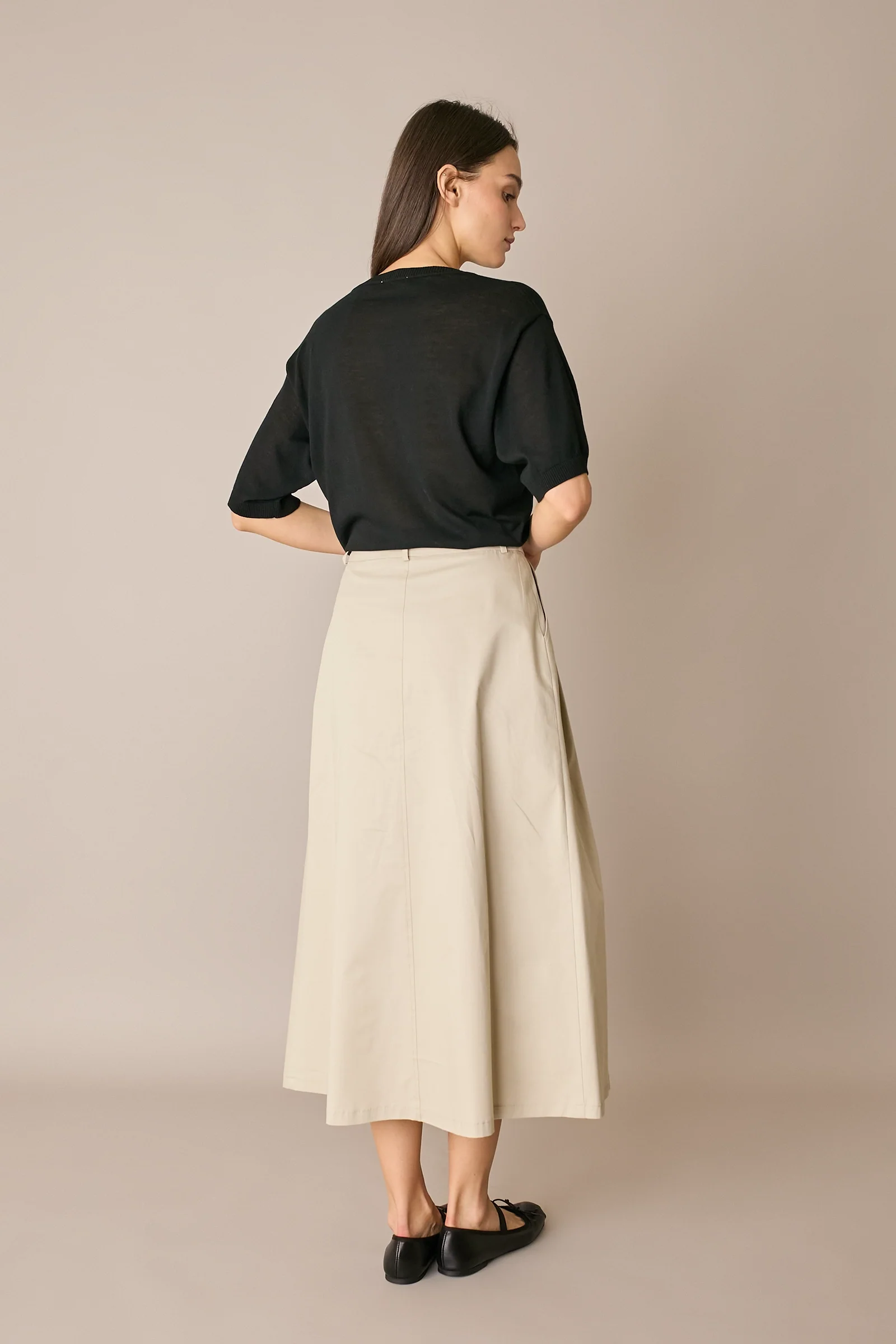 Maglia girocollo in cotone a mezze maniche - Image 10