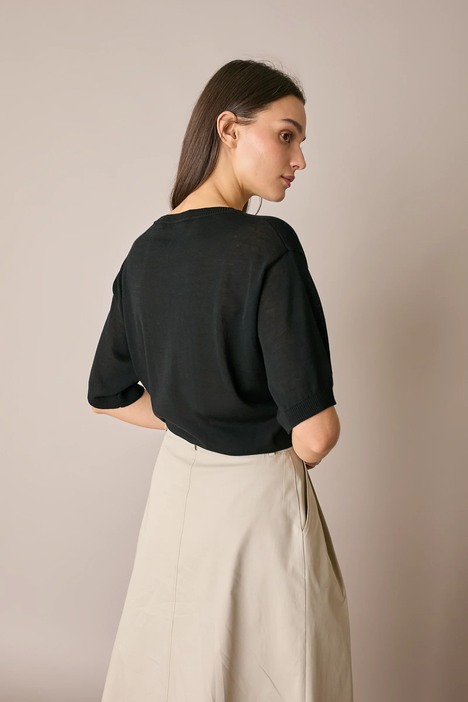 Maglia girocollo in cotone a mezze maniche - Image 8