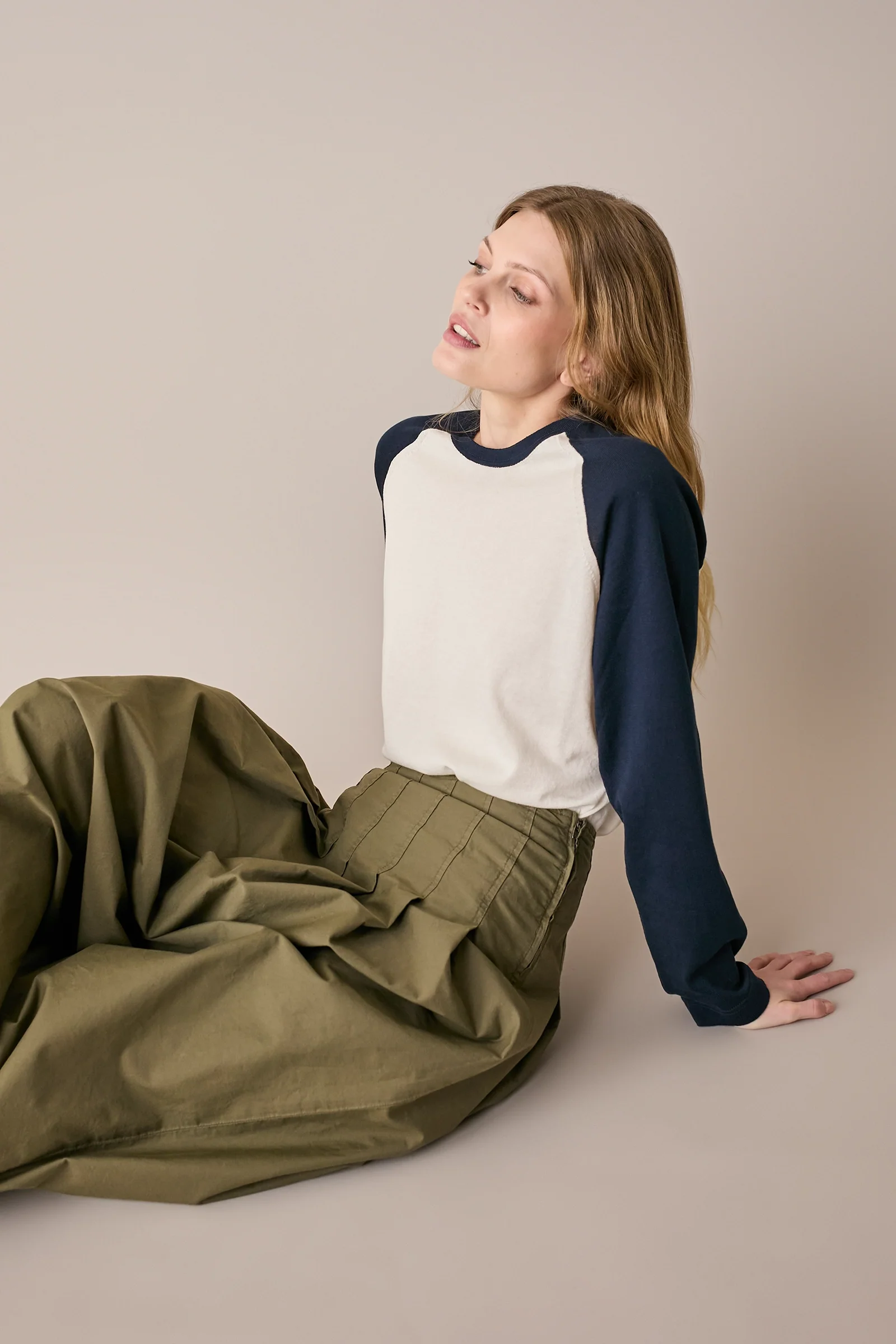 Maglia stile baseball con maniche raglan - Image 5