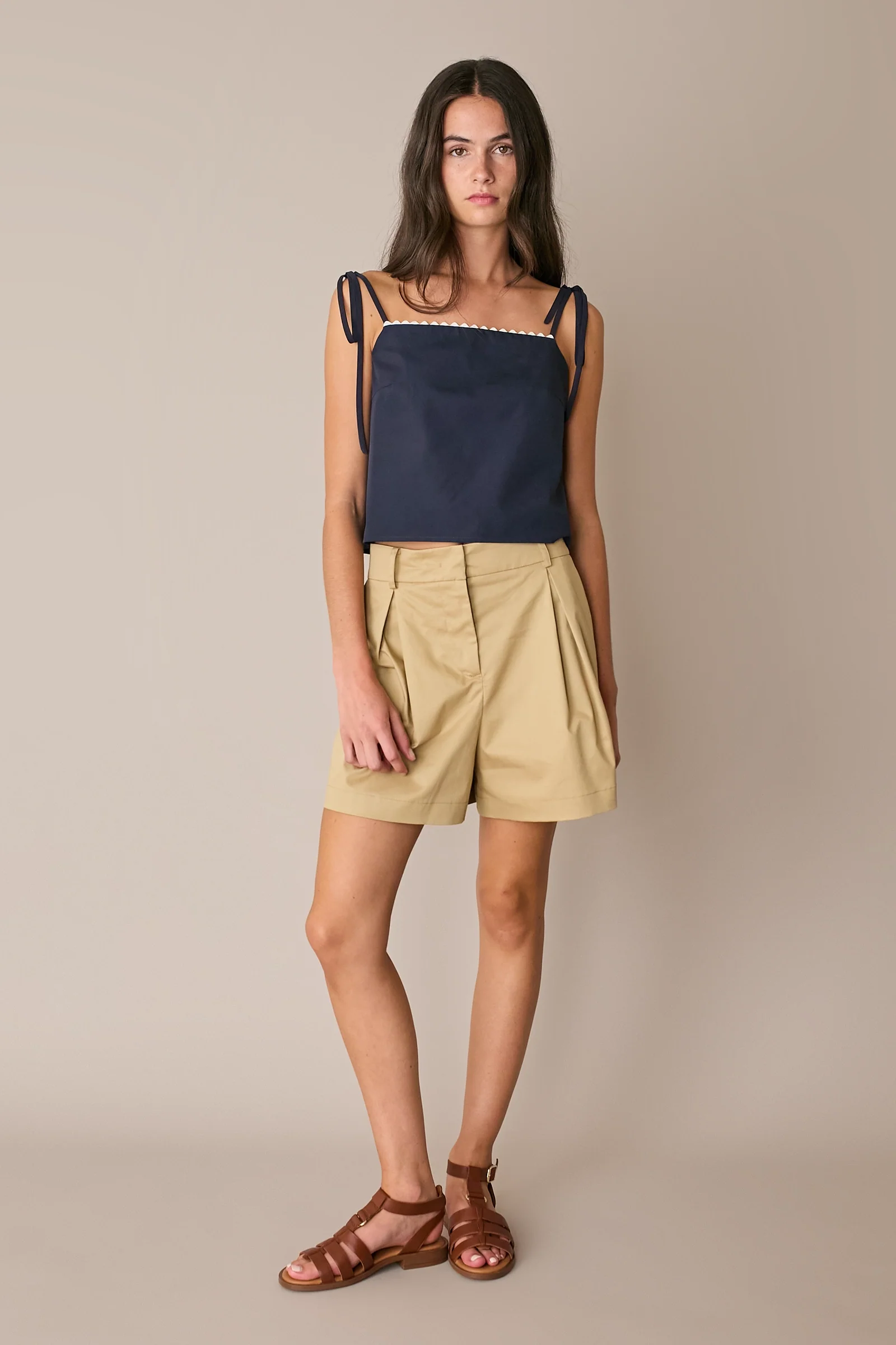 Pantaloncini con pinces - Image 10