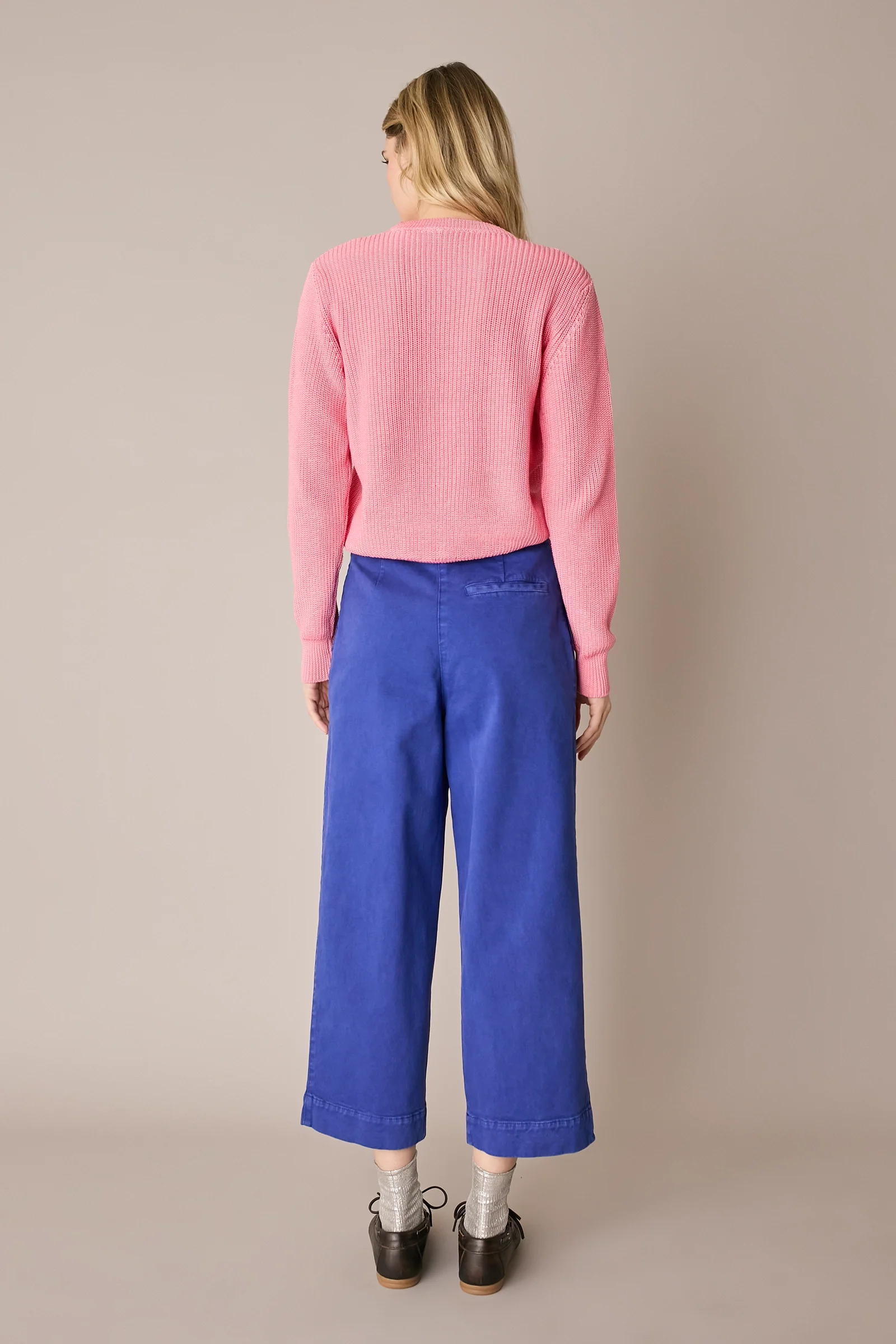 Pantaloni casual con pinces - Image 11