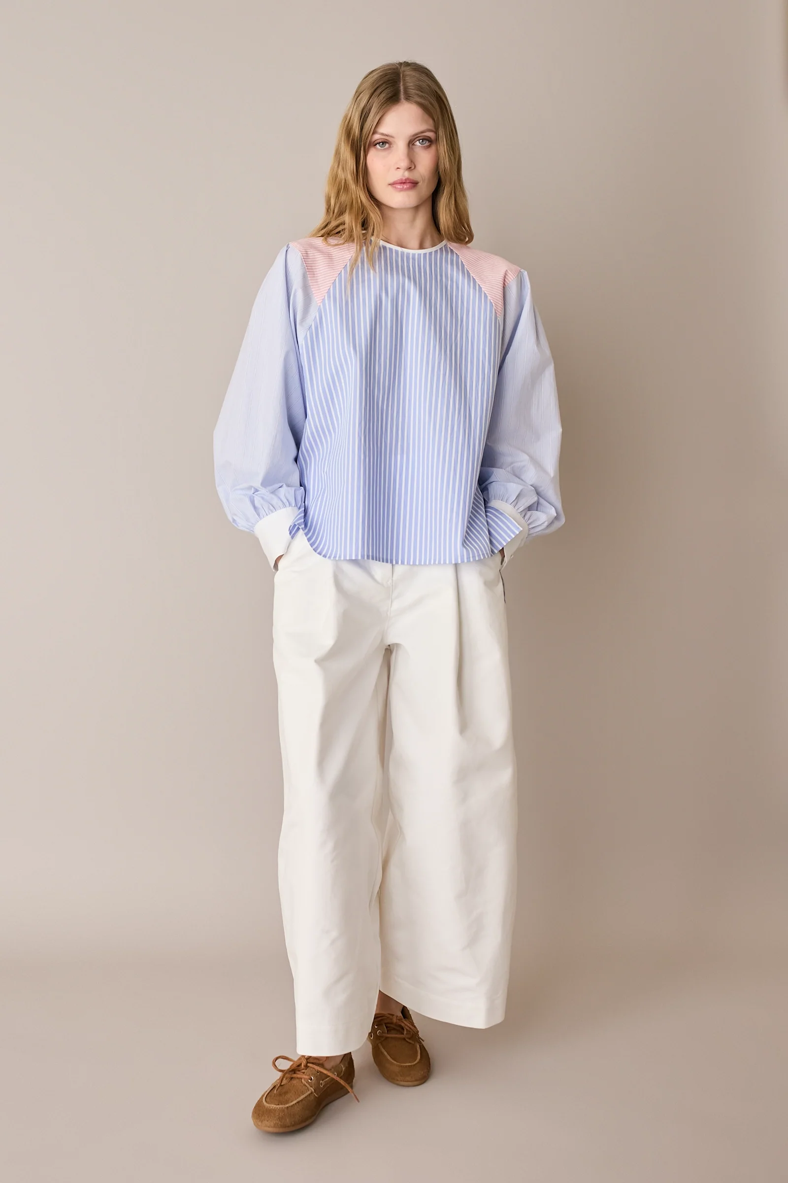 Pantaloni in cotone con pinces - Image 2