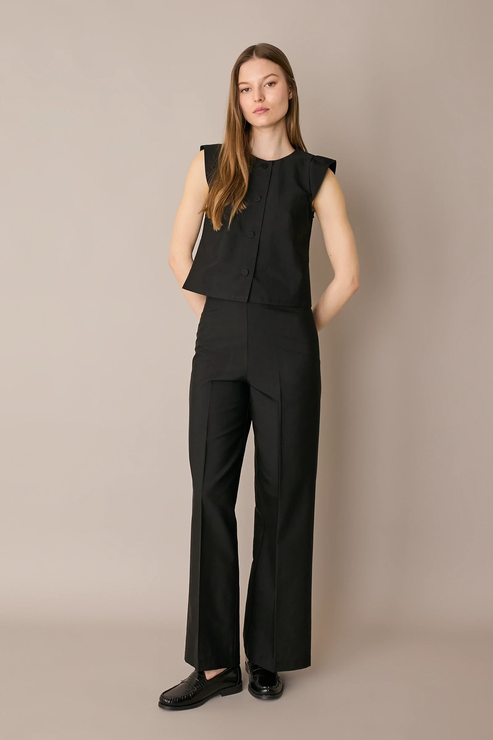Pantaloni leggeri a palazzo - Image 11