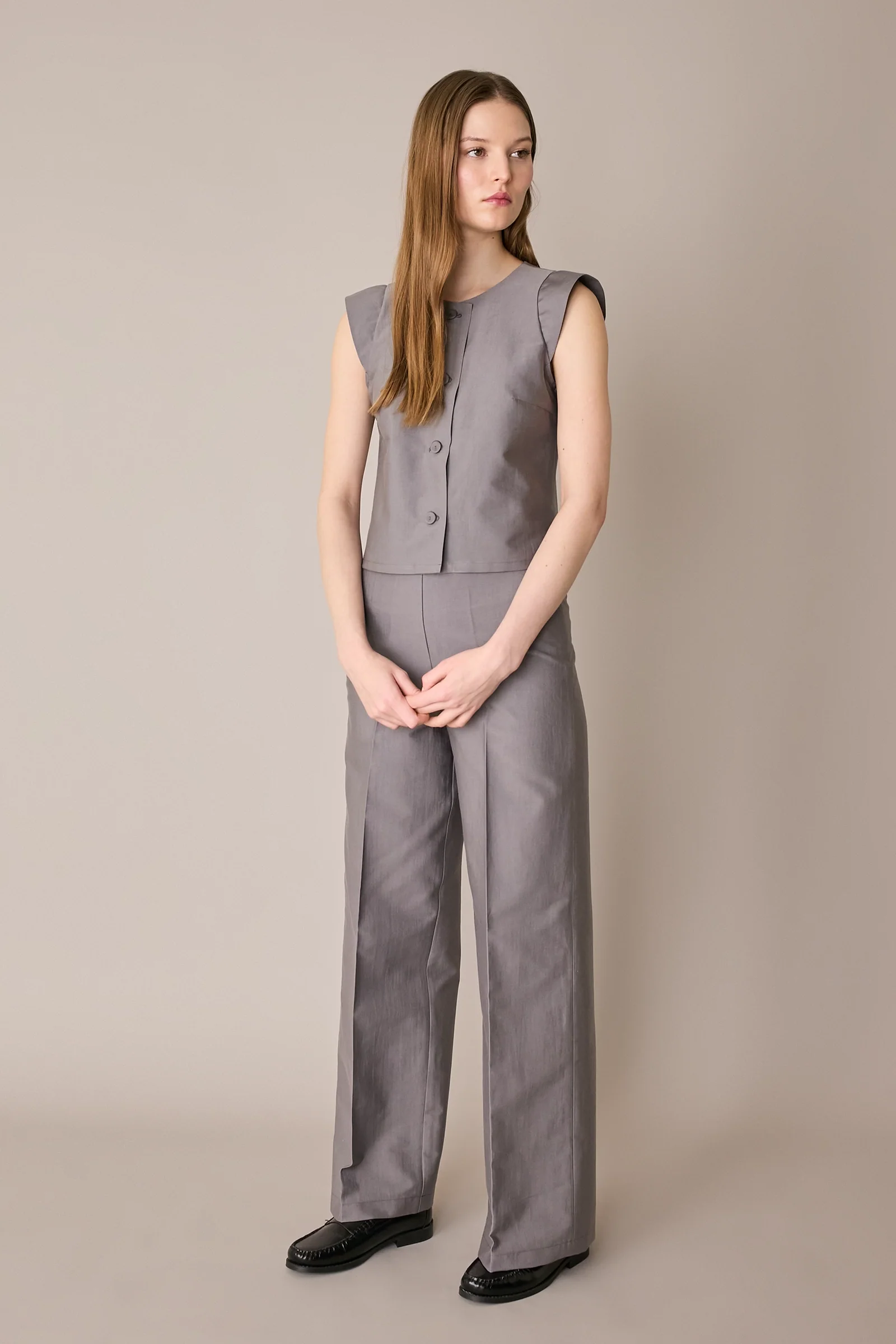 Pantaloni leggeri a palazzo - Image 5