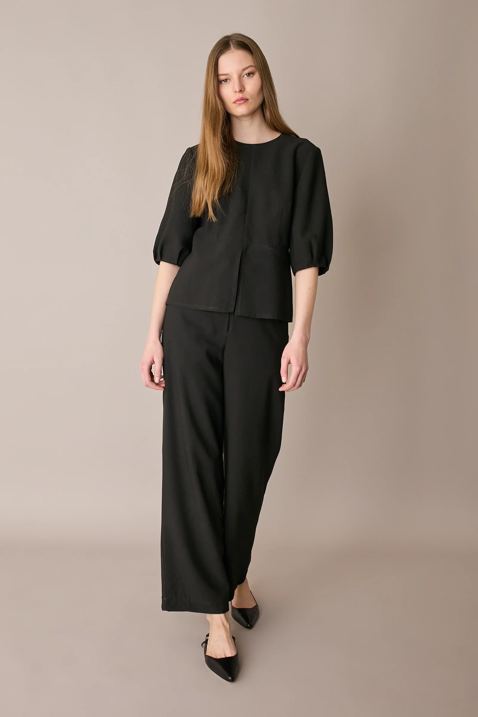 Pantaloni fluidi con elastico in vita - Image 6