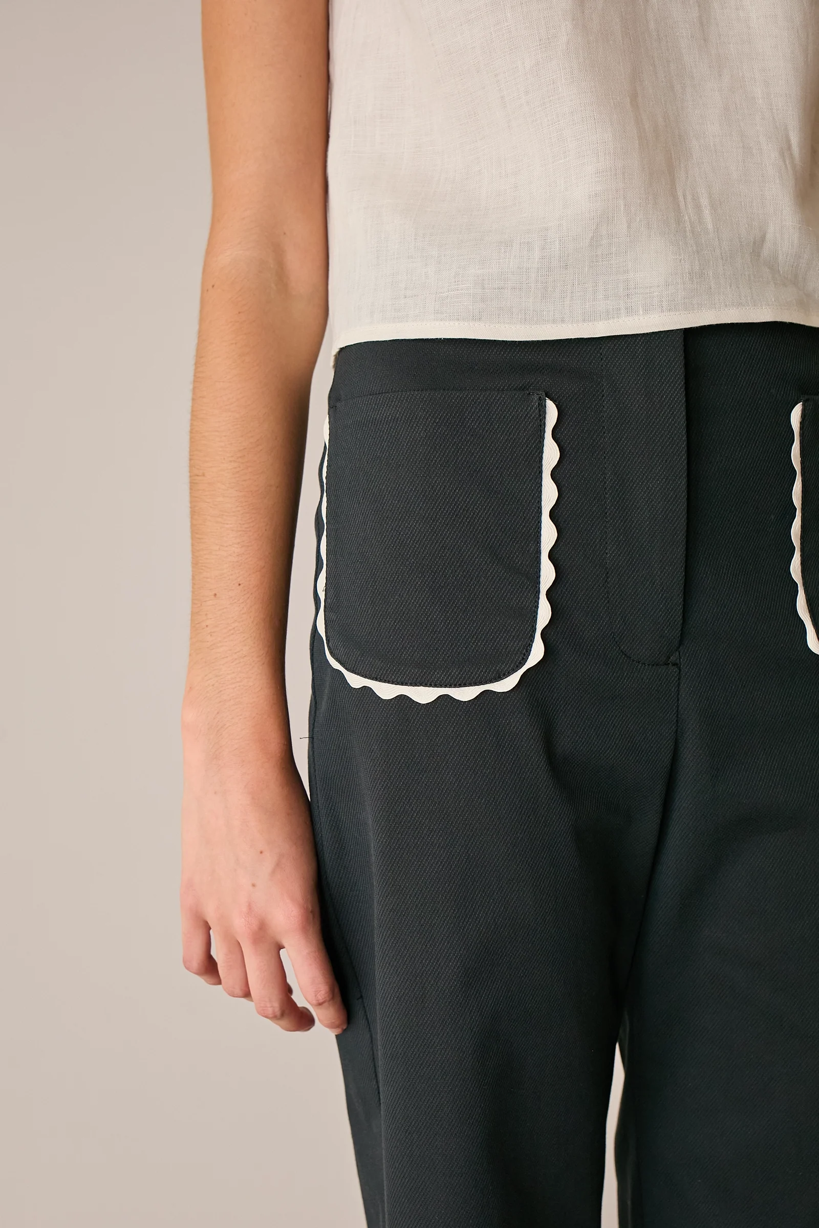 Pantaloni lunghi con serpentina - Image 16