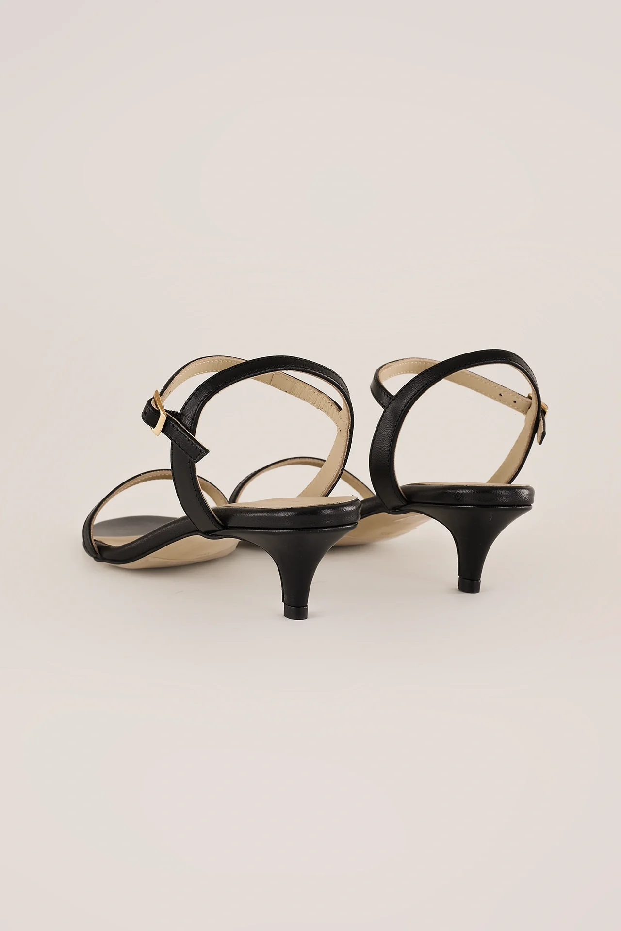 Sandali con kitten heel - Image 11