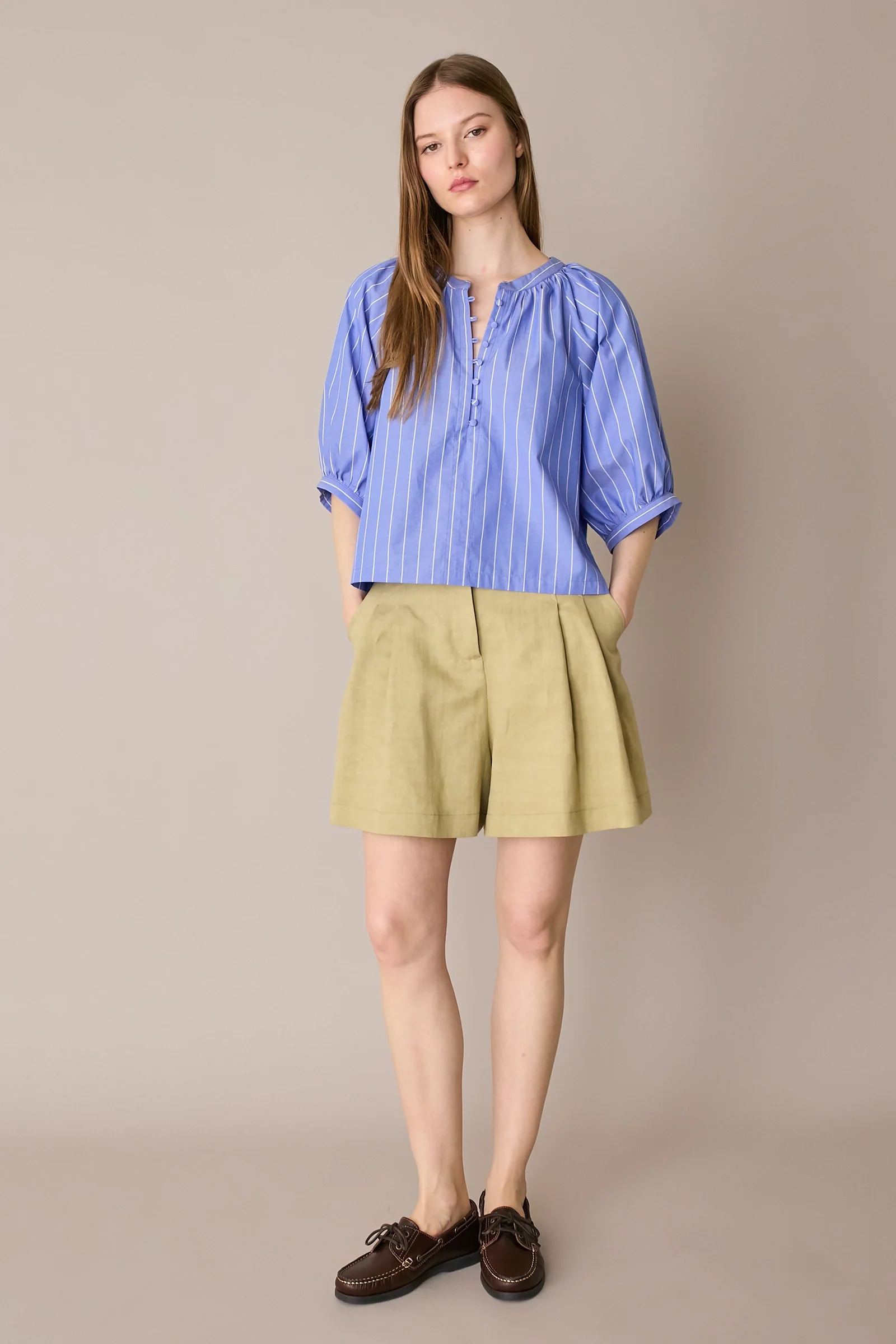 Shorts in blend di lino con pinces - Image 9