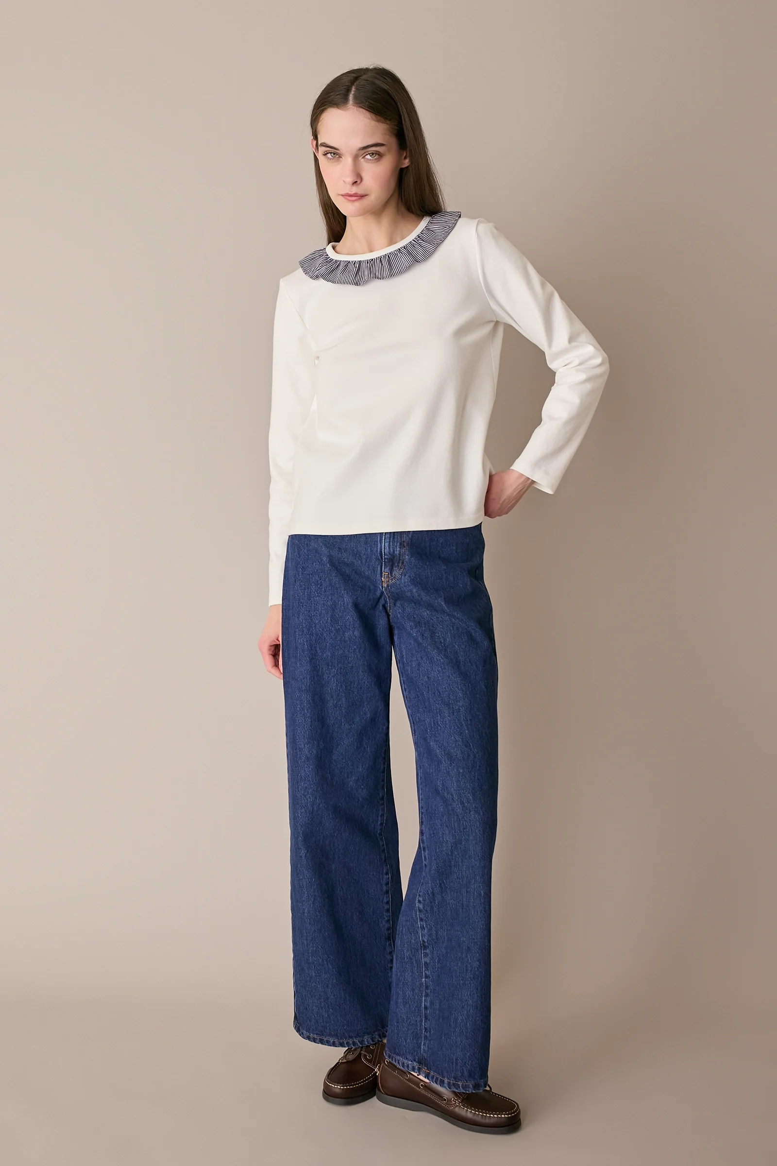T-shirt a maniche lunghe con colletto volant - Image 3