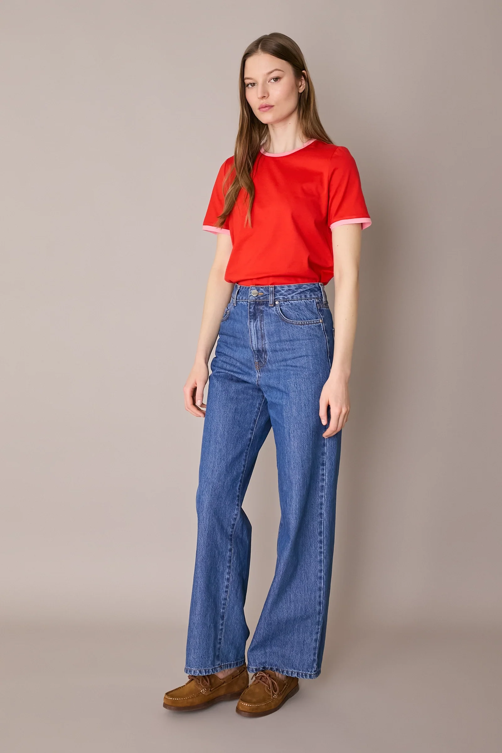 T-shirt con profili a contrasto - Image 10