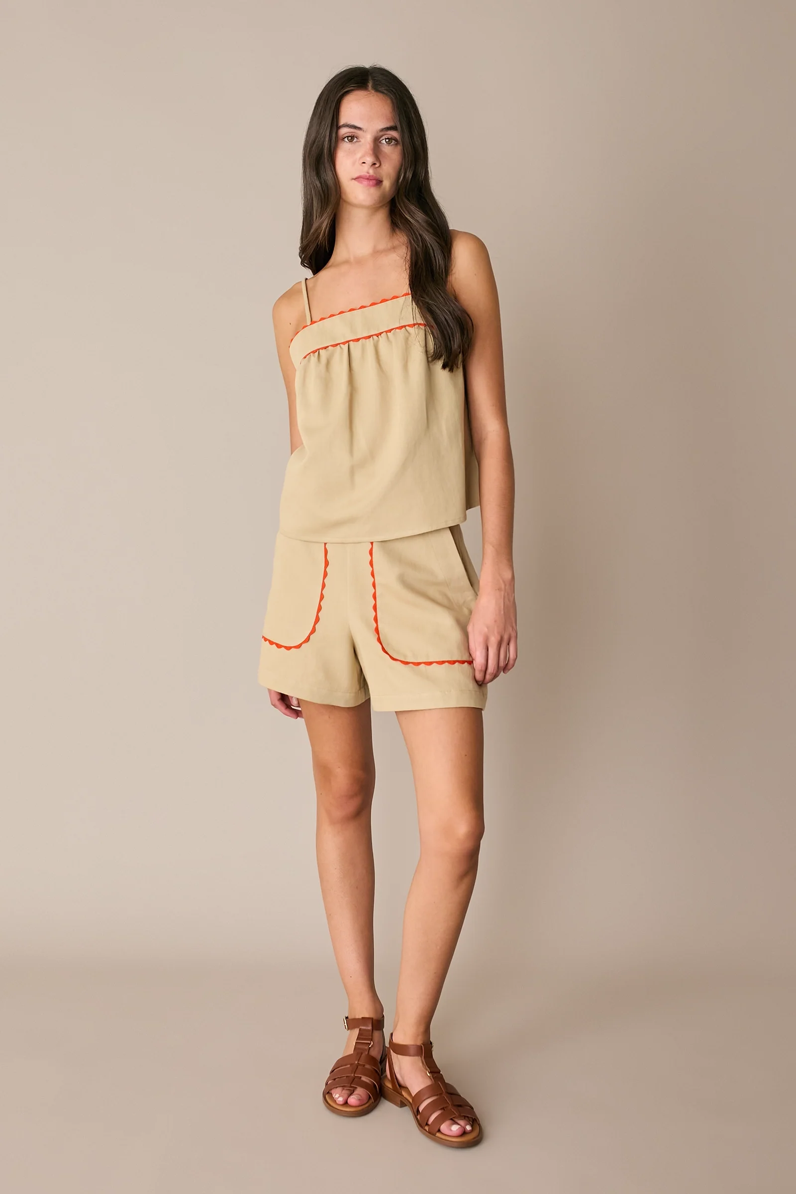 Top con serpentina colorata - Image 2