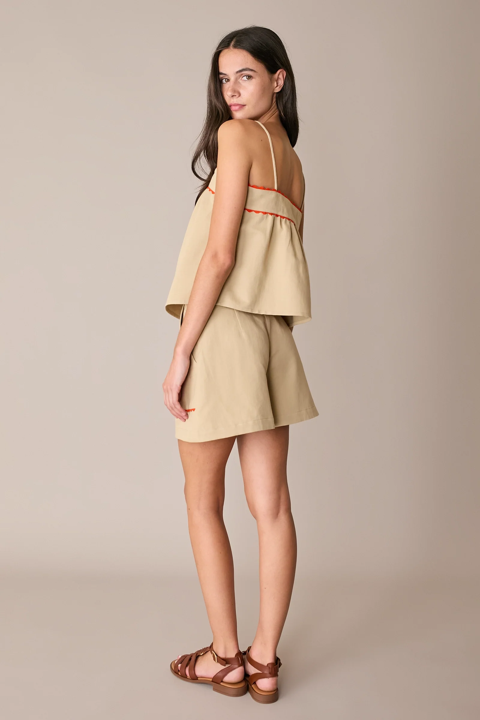 Top con serpentina colorata - Image 6