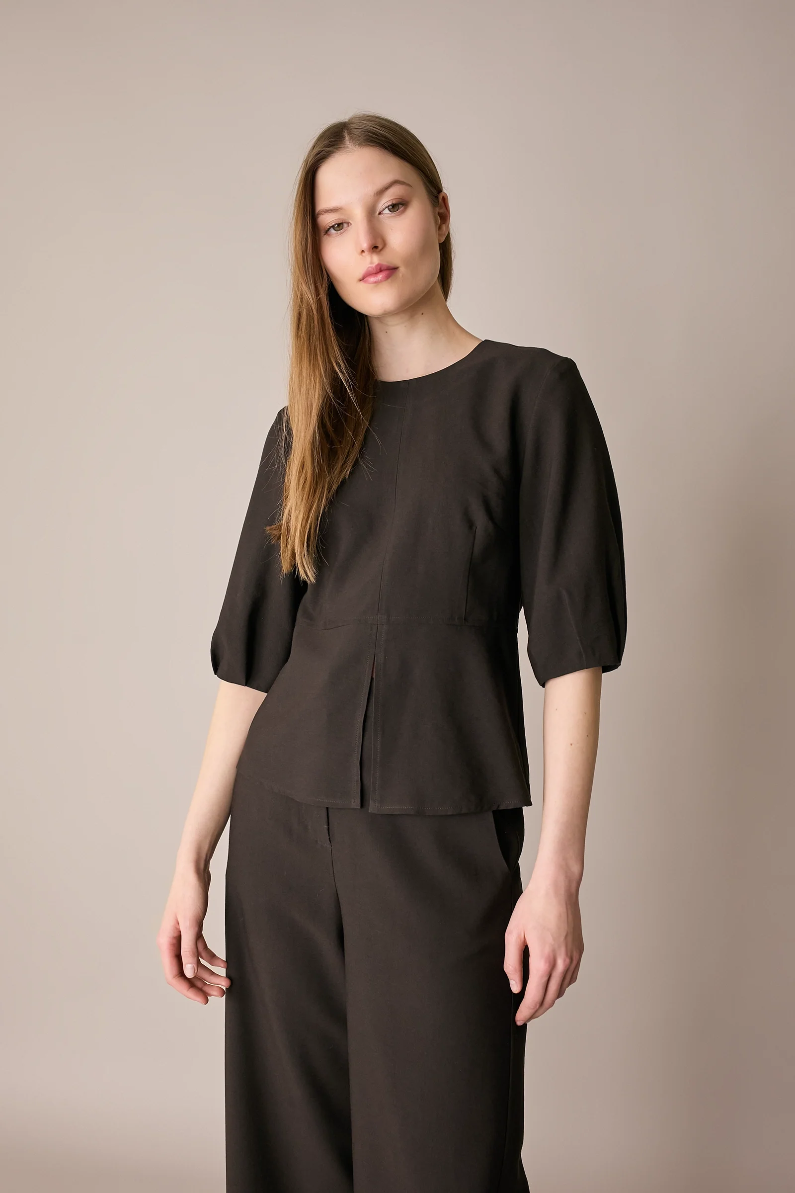 Top con spacco - Image 10