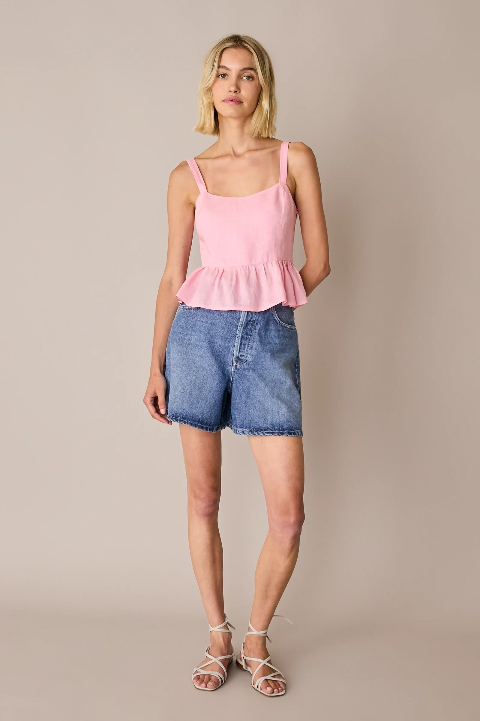 Top in lino con balza - Image 8
