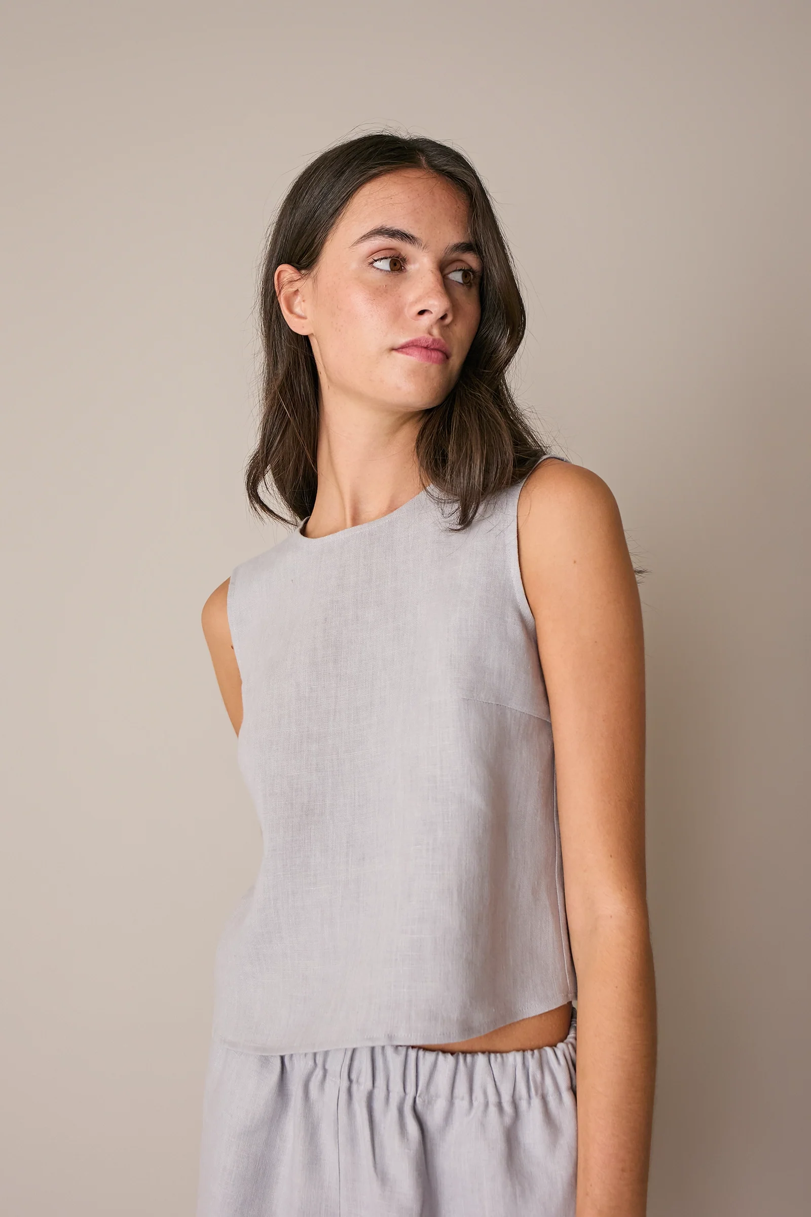 Top in lino con bottoncini - Image 15